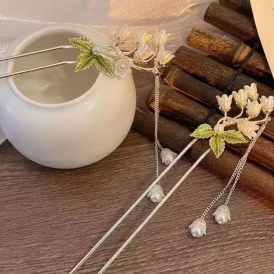 Lily Flower And Green Leaf Hairpin Orchid Tassel,Traditional Hair Fork Hair Chopsticks Metal Hairpin