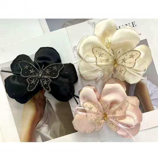 1-Pc RANDOM Colour Flower Claw Clip, Claw Clips Elegant Hair Accessories Strong Hold Clutchers Thin Medium Hair for Daily & Special Occasions For Women And Girls