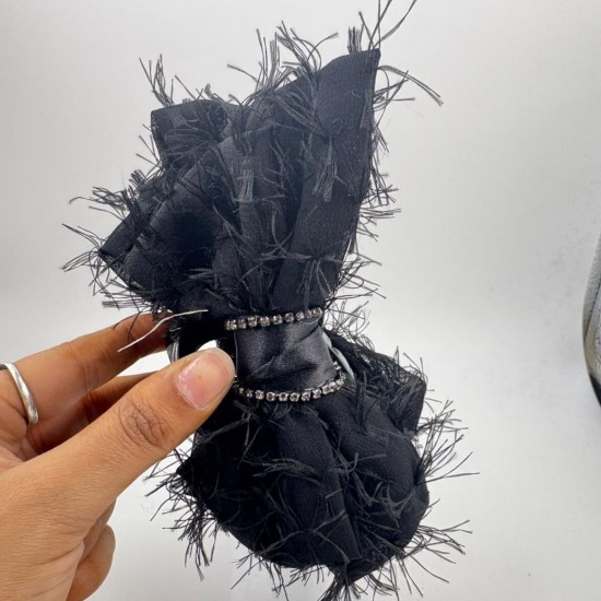 1-Pc RANDOM Korean Fashion New Lace Clutcher Hair Claw for Women Gorgatte Big Bow Ponytail Hair Clutch Hair Accessories For Women And Girls