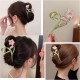 1-Pc RANDOM Colour Lily Flower Hair Claw Clips Large Metal Clutcher for Women Girls MAYIR CLIP/ JADAI CLIP/ JATTU CLIP/ HEIR CLAW/ GOTTAMU/ HEIR KLIP/ KLIP/ BAALA KLIP/ KLACHAR/ KES PAKAD