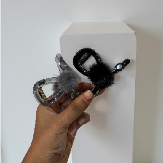 4-Pc RANDOM Colour Korean Hair Accessories Autumn And Winter Plush Hair Claw Simple Plush Grab Rhindiamonds Pearl Clip High Ponytai Trending Hair accessories Hair Clutcher for women and Girls