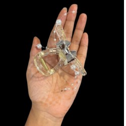 4-Pc RANDOM Colour Elegant Hair Claw Transparent Acrylic Pearl And Charming Bow Accessory For Hairstyles For Girls And Women